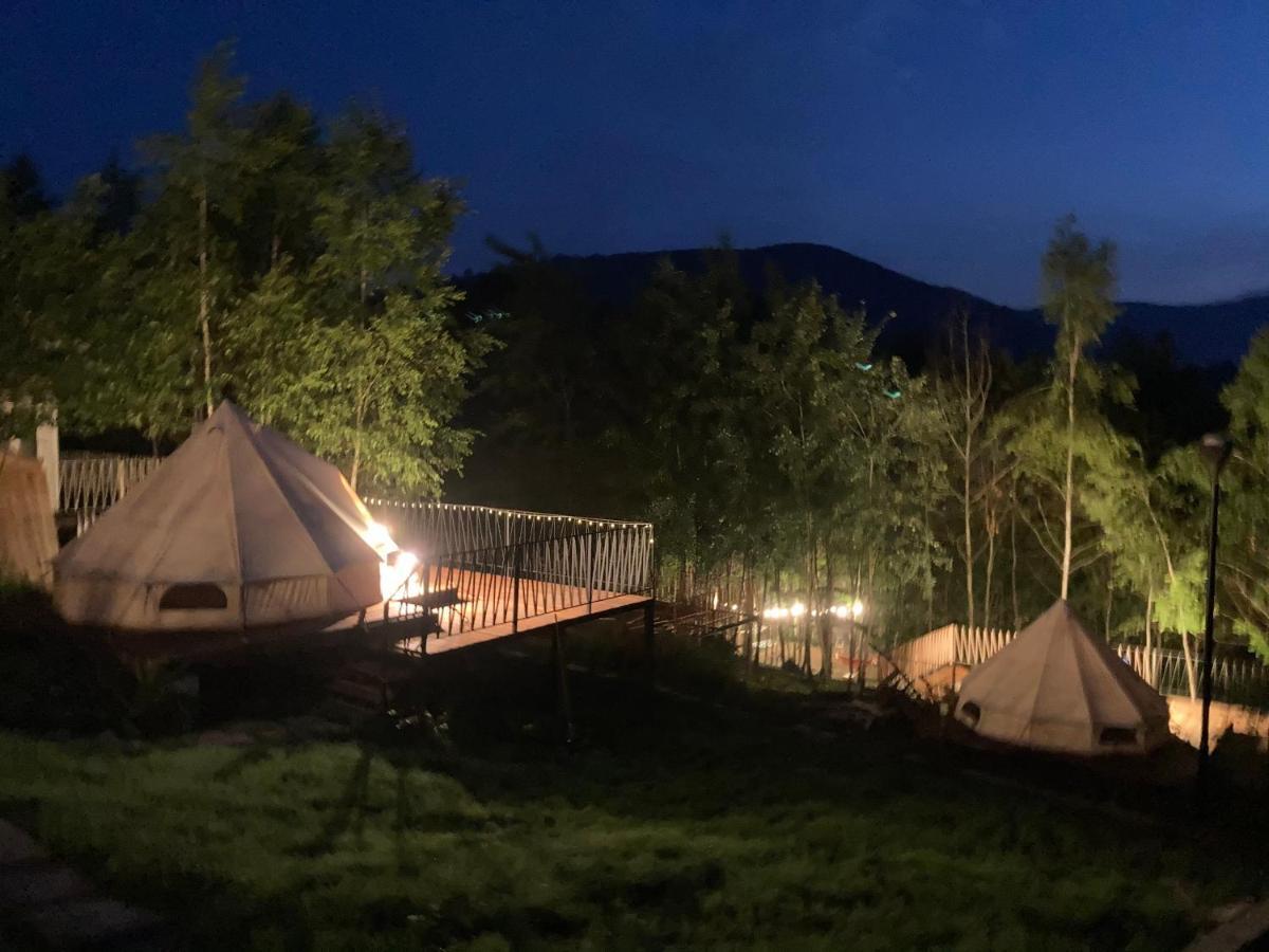 Hotel Glampspace - Szlak Beskidzki Międzybrodzie Bialskie Exteriér fotografie